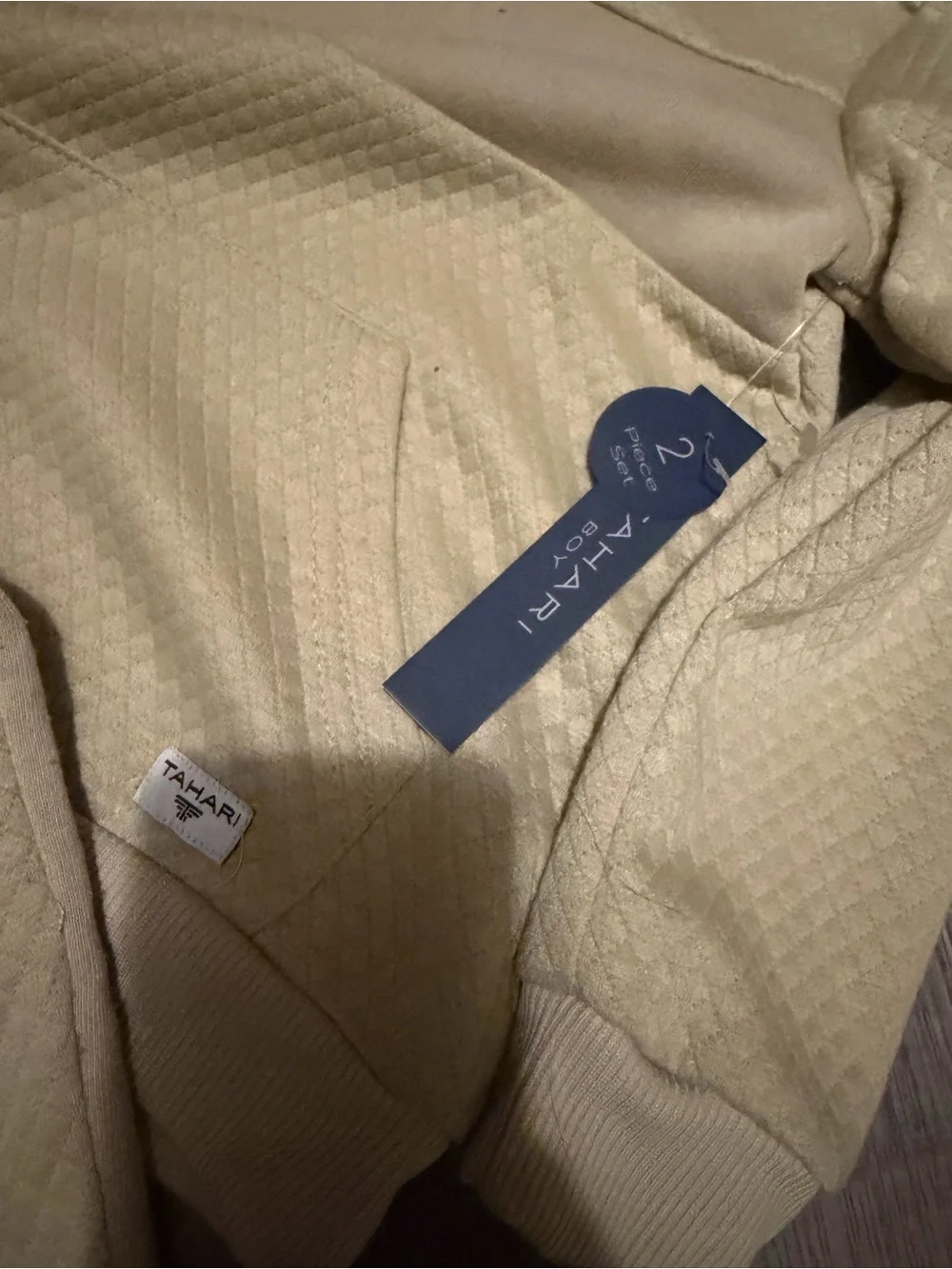 Kids Quilted Hoodie & Shorts Set - Cream- 4T- nwt